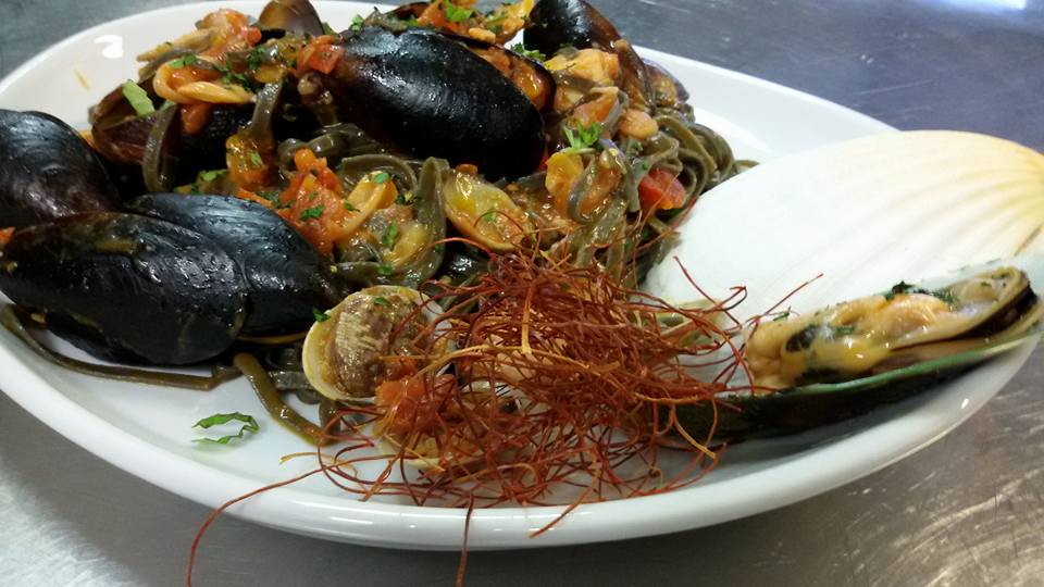 13442340_1642439426076530_732856486255901032_n