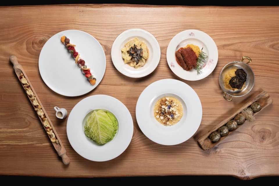 136455188_3706415659425077_635293195794157542_n