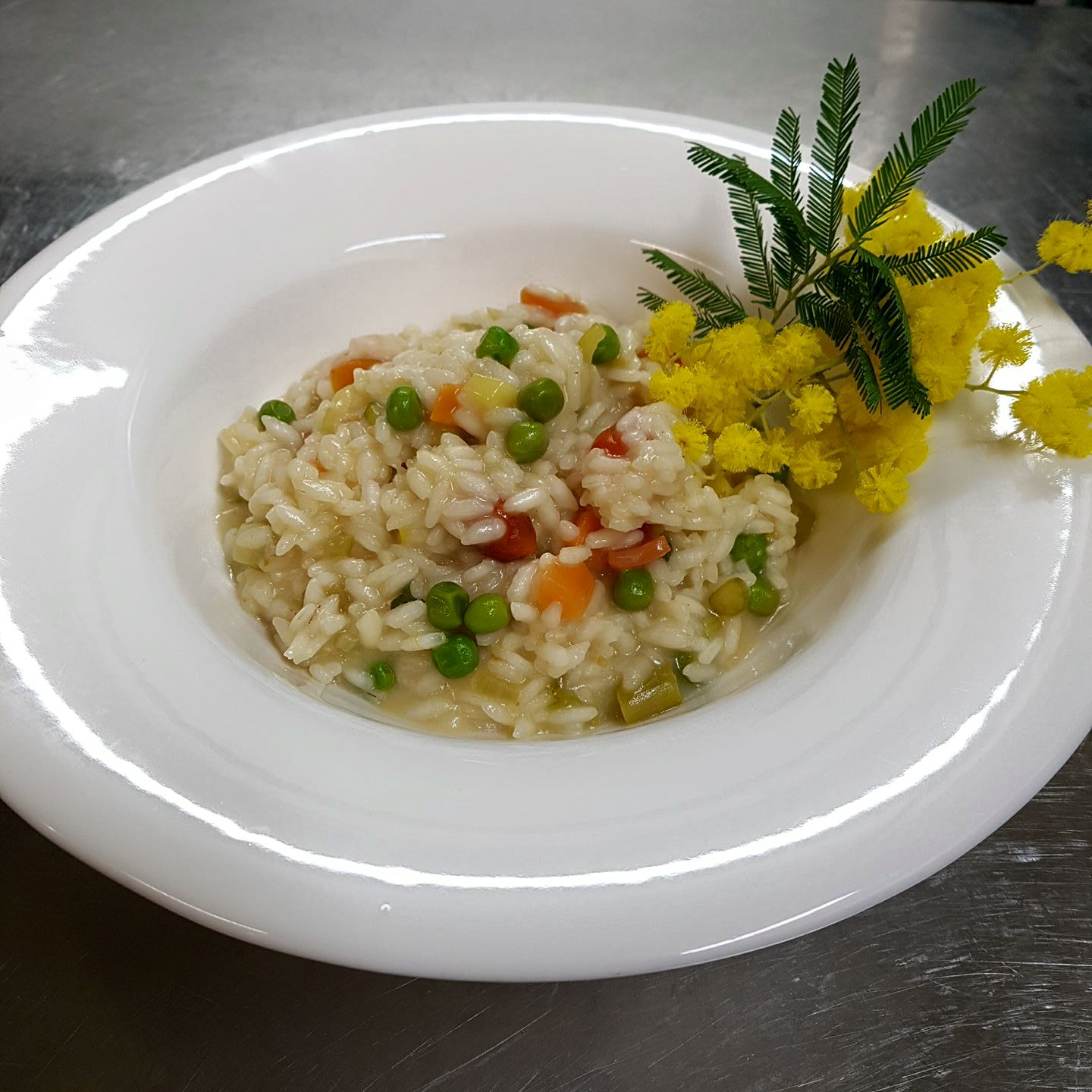 17097496_1818785671775237_2959078548572095006_o