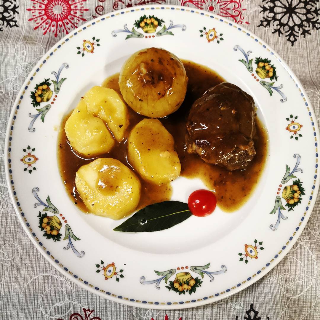 19983611_807738352746256_8507949222804127347_o