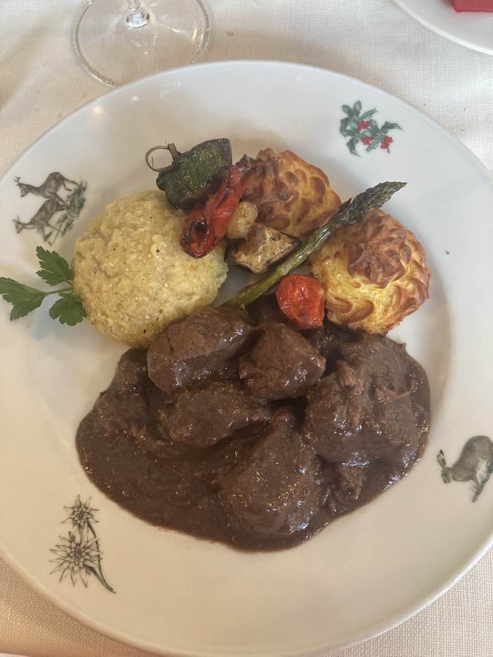 340758301_1644368856001419_413562484552171305_n