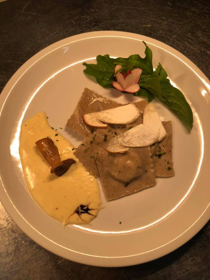 119063440_3254218724647624_1663022903023375874_n