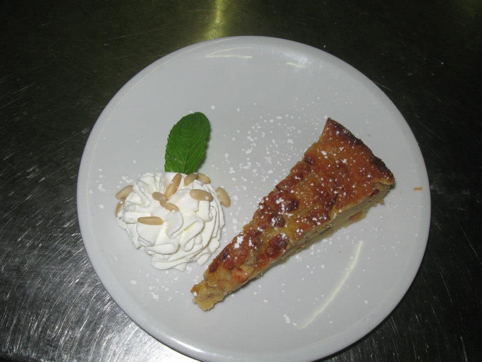 432125_491667864236071_2109842563_n