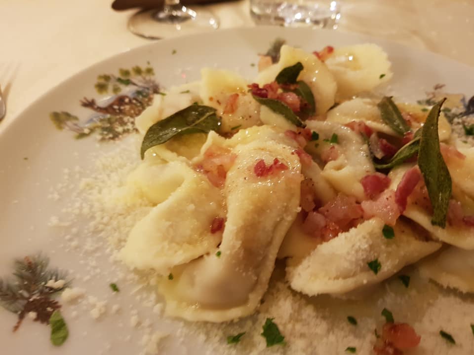 81251315_2866150256775137_6425420372174176256_n